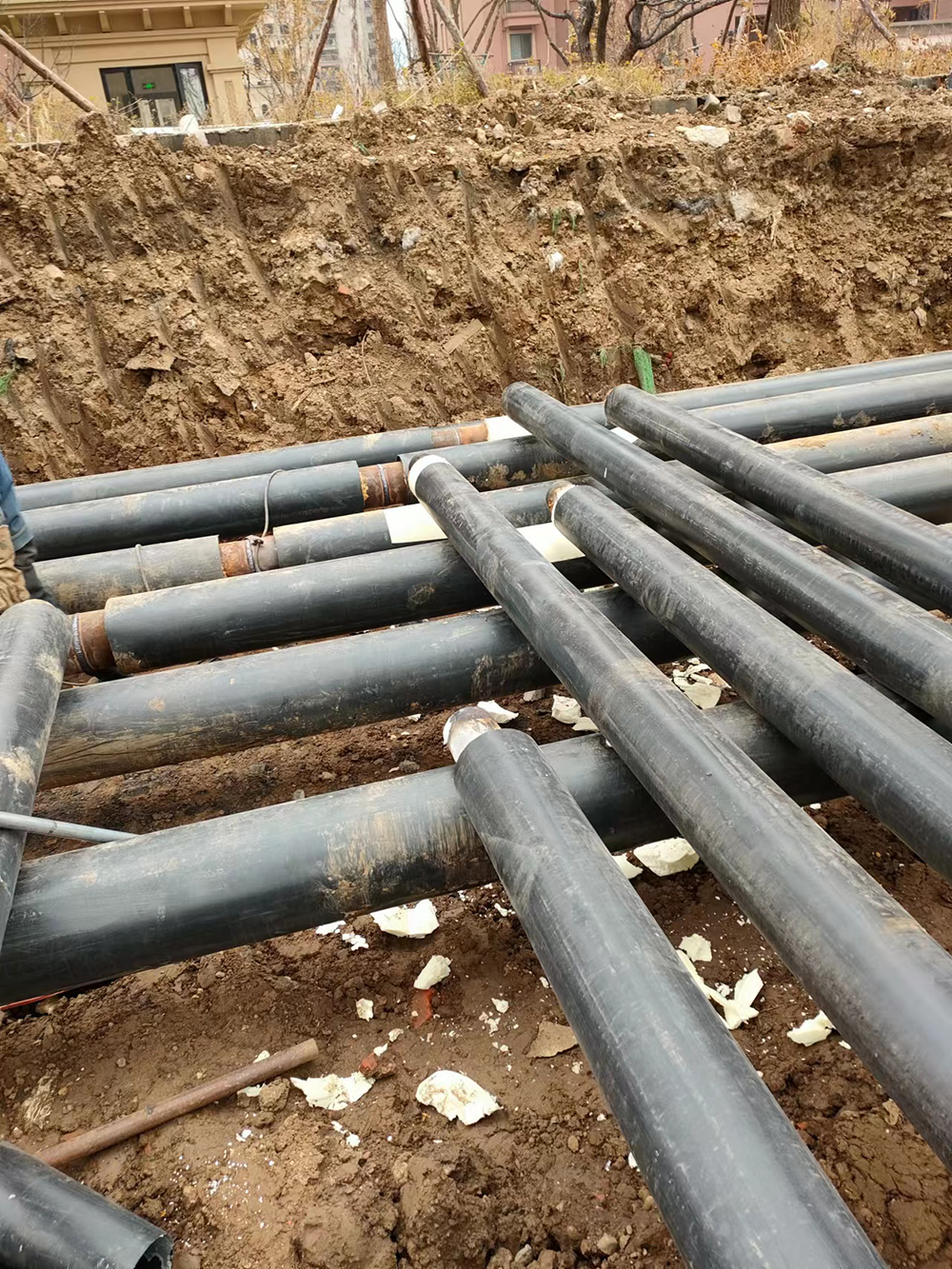 建筑施工-中央廣場供暖工程2.png
